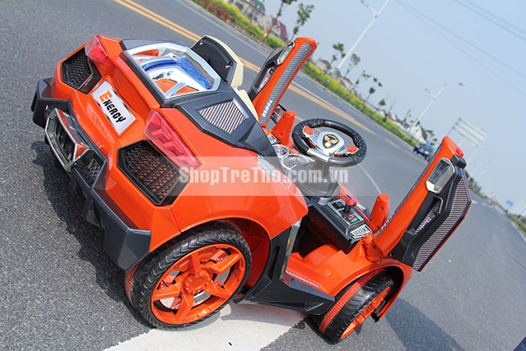 Ô tô điện trẻ em Ferrari màu vàng - WXE 8188