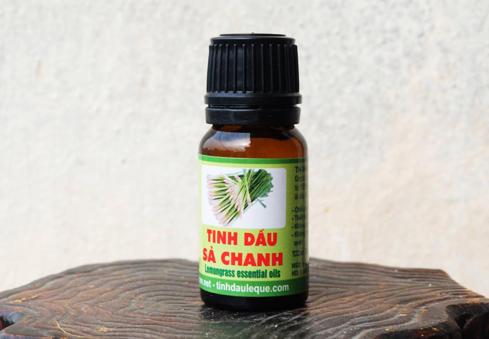 Tinh dầu sả chanh nguyên chất Lê Quế