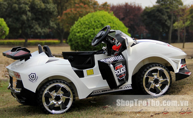 o-to-lamborghini-tre-em