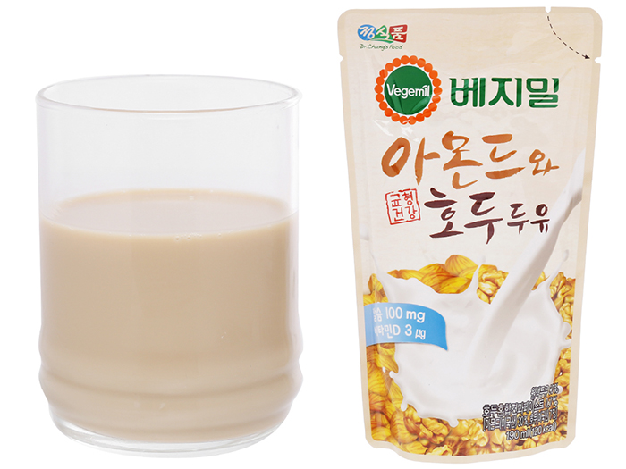 Sữa đậu nành, hạnh nhân và óc chó Vegemil 190ml (túi) 