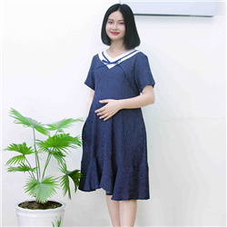 Bán Đầm bầu cổ tim sọc trắng đen Emum